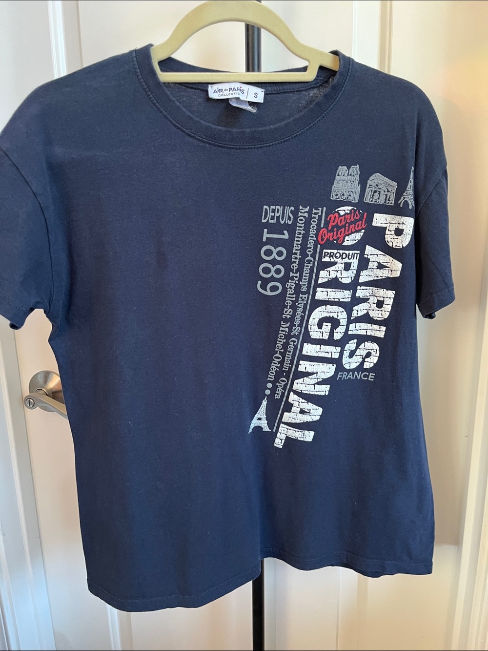 Air de Paris Navy Blue Graphic T-Shirt - "Paris Original" Motif - Women’s Sm